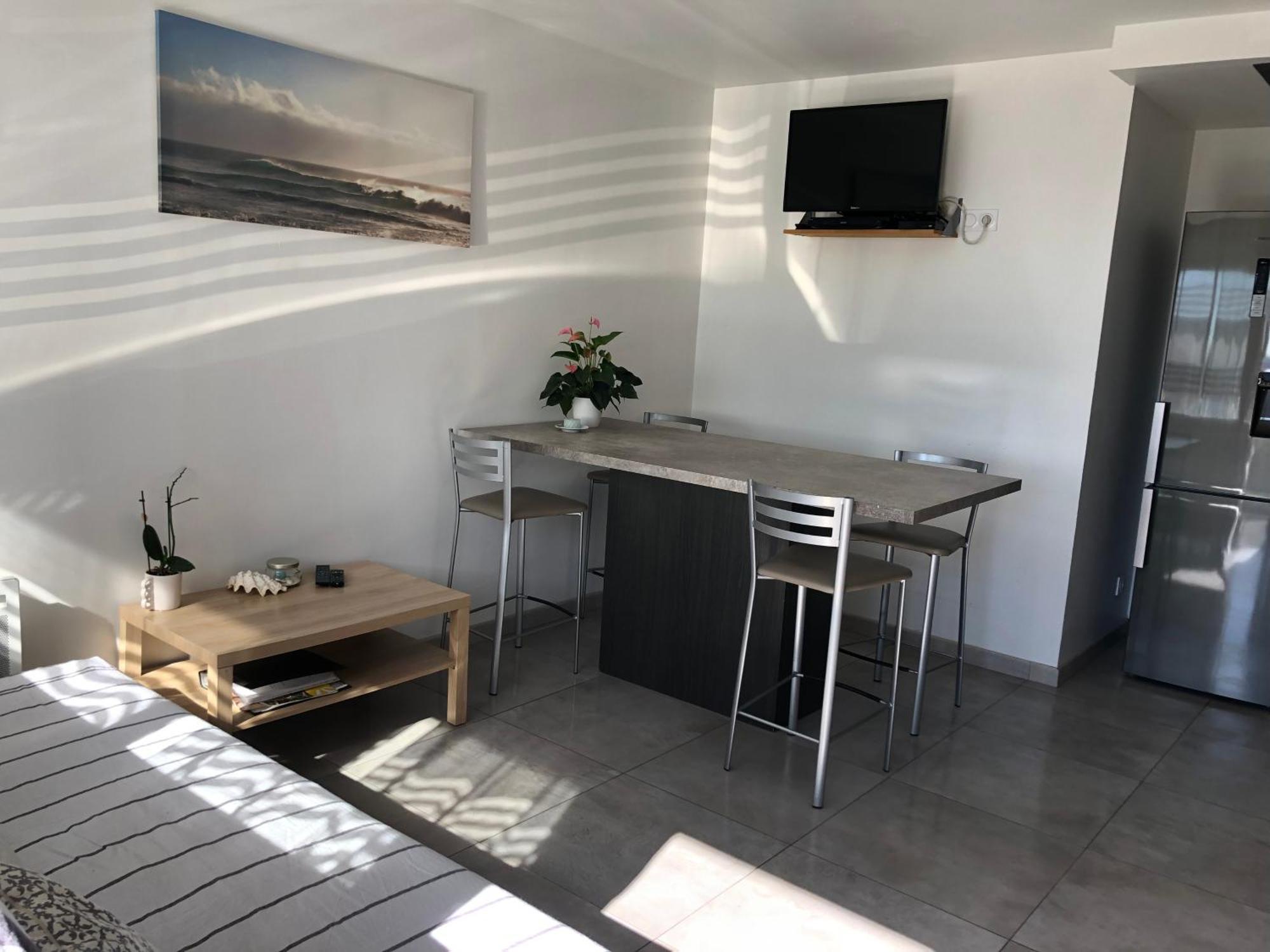 Appartement Sur La Colline Avec Acces Piscine Volx Zewnętrze zdjęcie